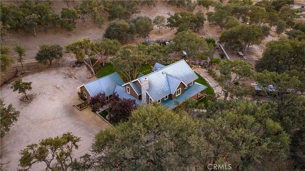 47 Acres of Agricultural Land with Home for Sale in Paso Robles, California