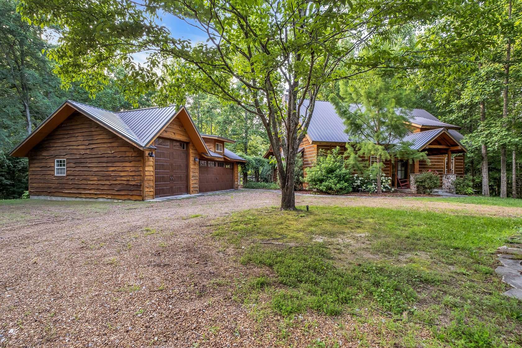 7 Acres of Land with Home for Lease in Franklin, Tennessee