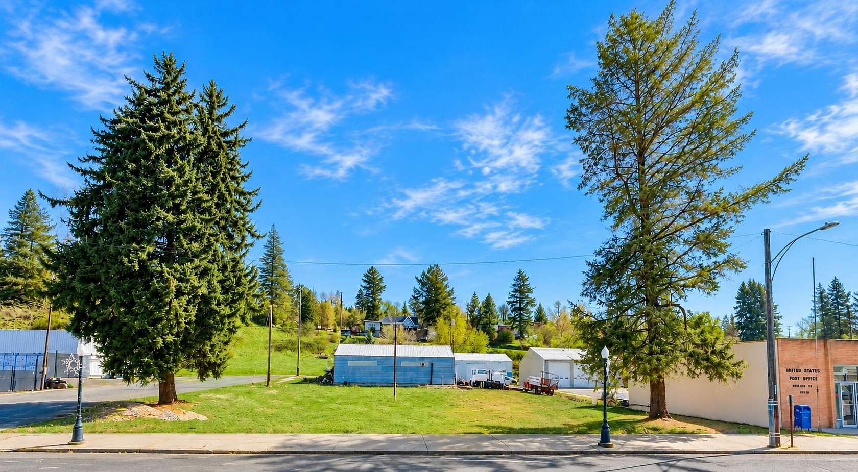 0.39 Acres of Mixed-Use Land for Sale in Rosalia, Washington