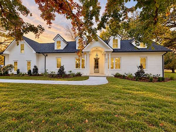 3 Acres of Land with Home for Sale in Thompson's Station, Tennessee
