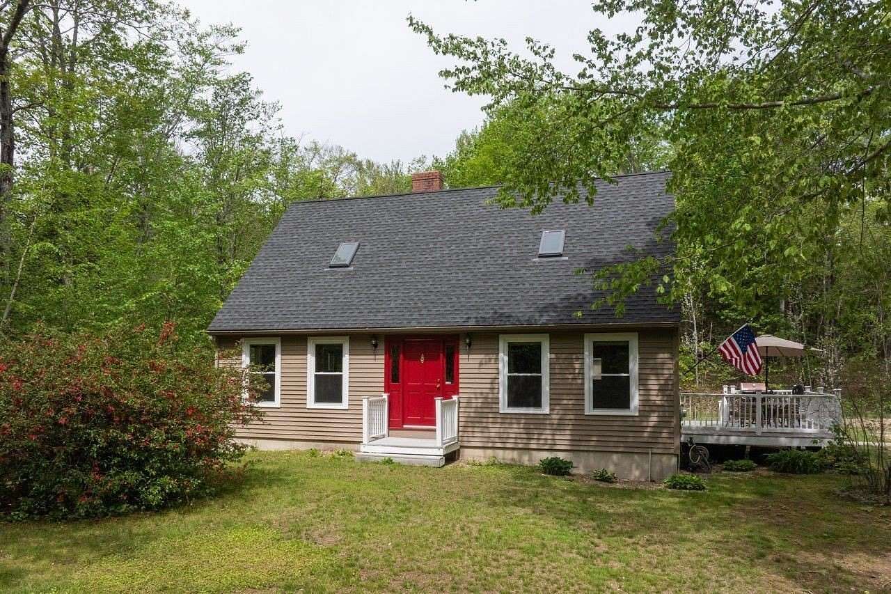 3.87 Acres of Land with Home for Sale in Farmington, New Hampshire