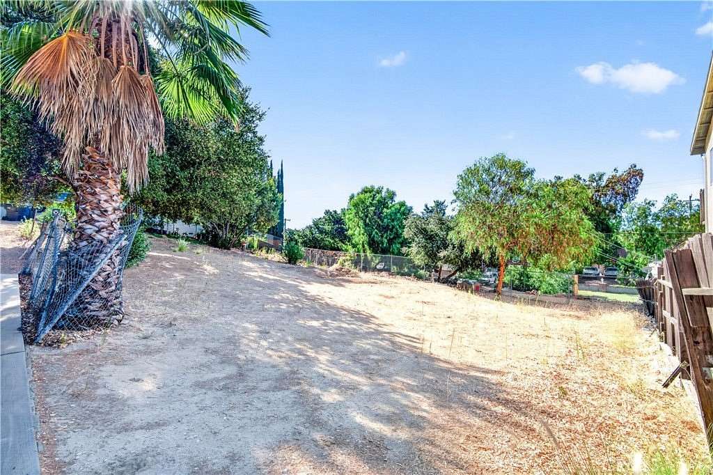 0.18 Acres of Land for Sale in Chatsworth, California