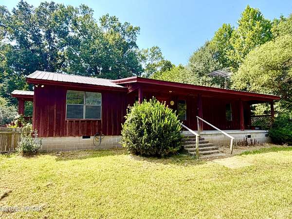 29 Acres of Land with Home for Sale in Pinson, Tennessee