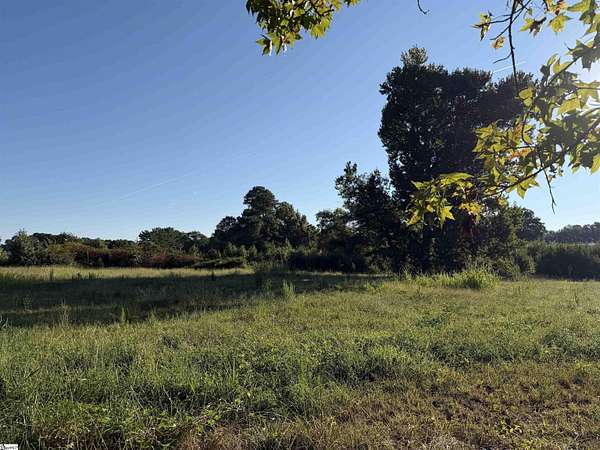 4 Acres of Residential Land for Sale in Belton, South Carolina