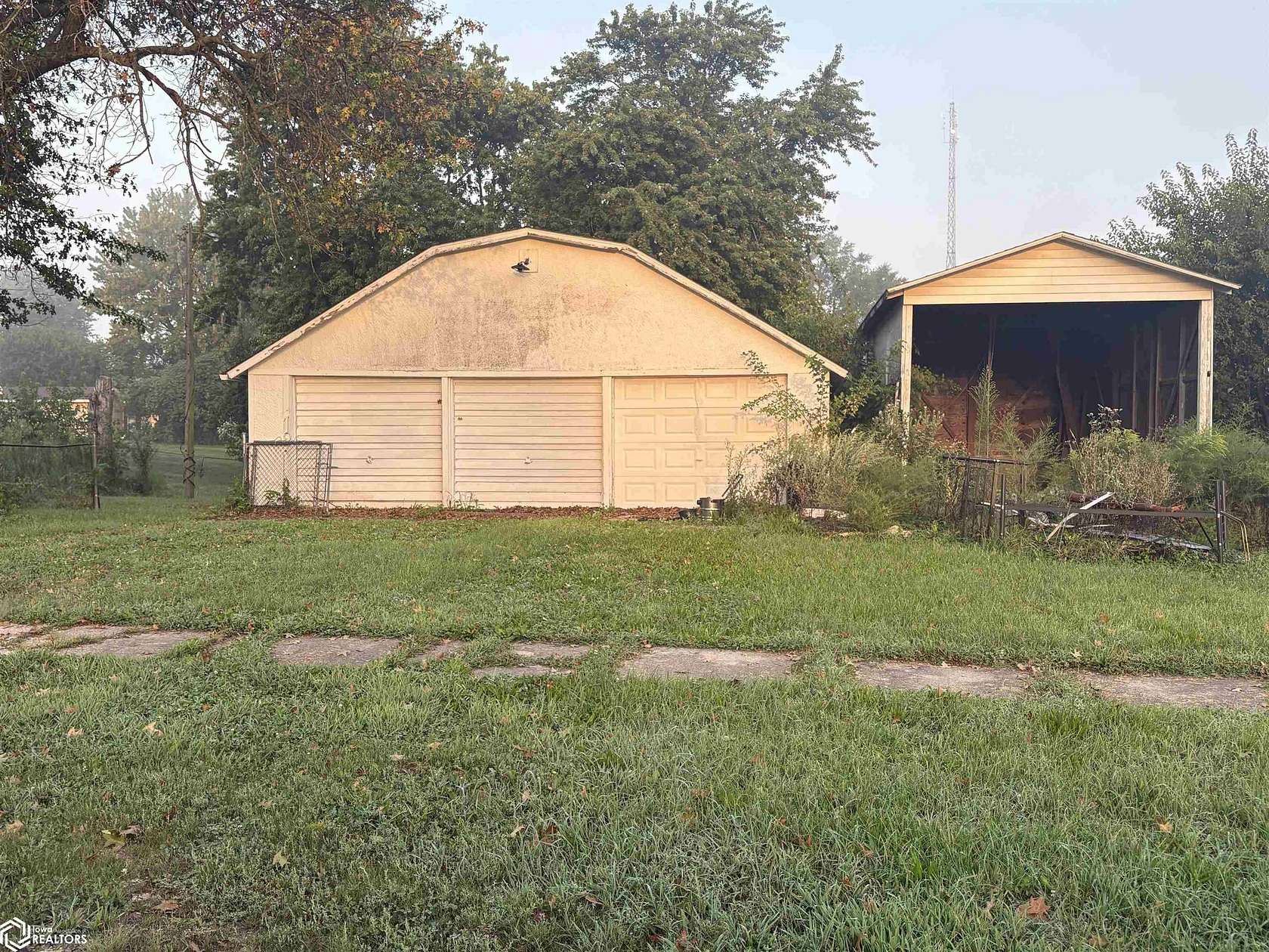 0.54 Acres of Land for Sale in Cincinnati, Iowa