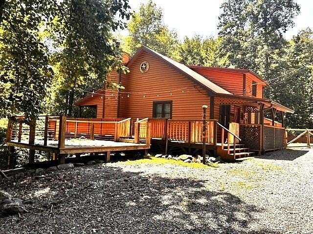 1.5 Acres of Land with Home for Auction in Ellijay, Georgia