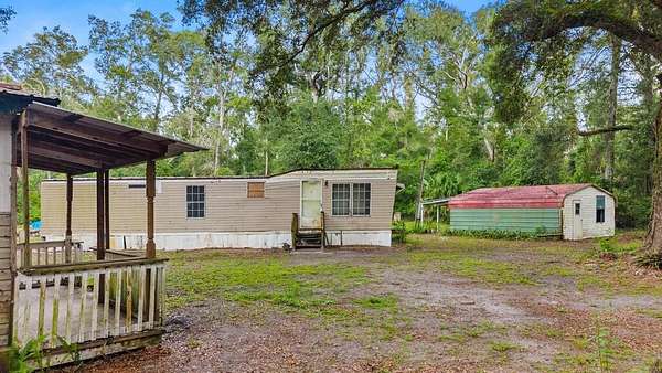 2.8 Acres of Land with Home for Sale in Old Town, Florida