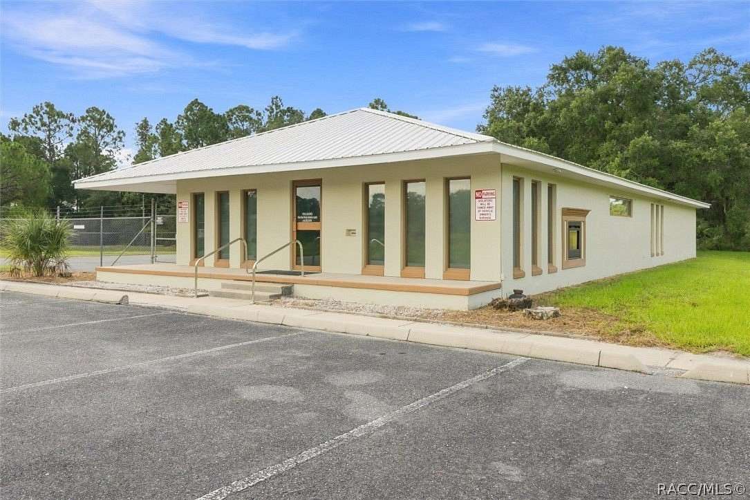 1.74 Acres of Commercial Land for Sale in Inglis, Florida