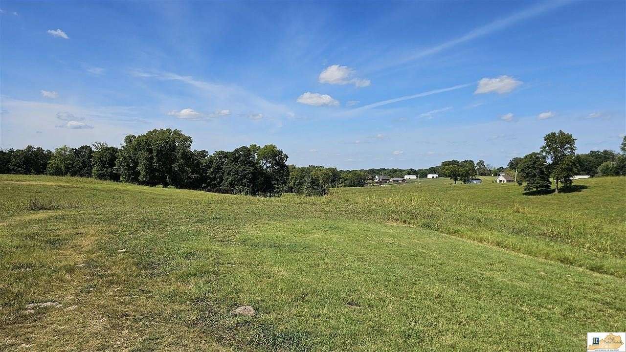 28.1 Acres of Land for Sale in Glasgow, Kentucky