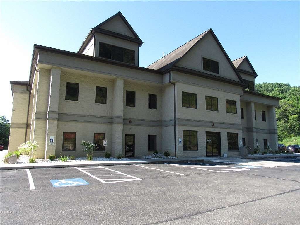6 Acres of Commercial Land for Lease in Monroeville, Pennsylvania