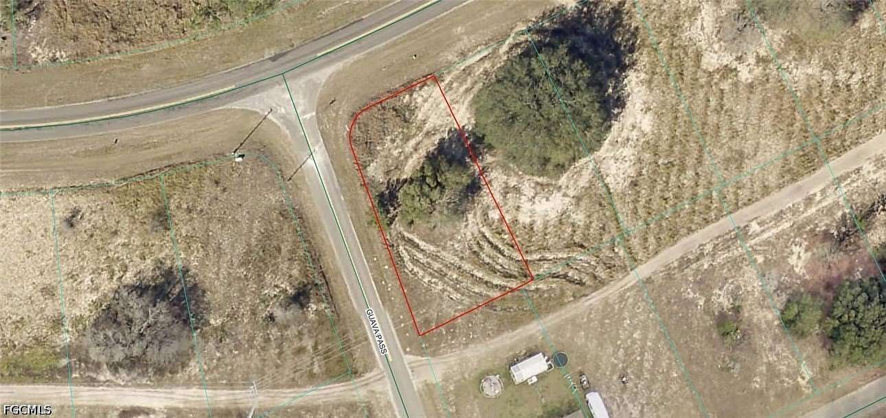 0.37 Acres of Land for Sale in Ocklawaha, Florida