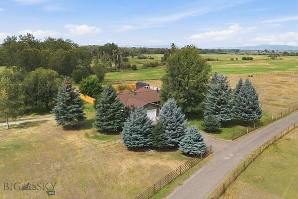 5 Acres of Land with Home for Sale in Manhattan, Montana