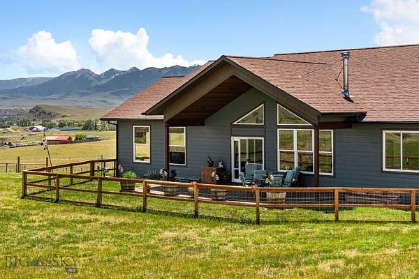 20 Acres of Land with Home for Sale in Livingston, Montana