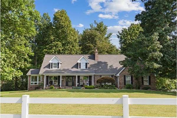 5 Acres of Land with Home for Sale in Henderson, Kentucky