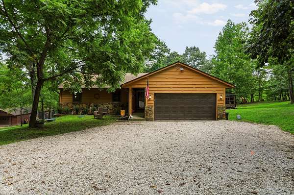 10.3 Acres of Land with Home for Sale in Spencer, Indiana