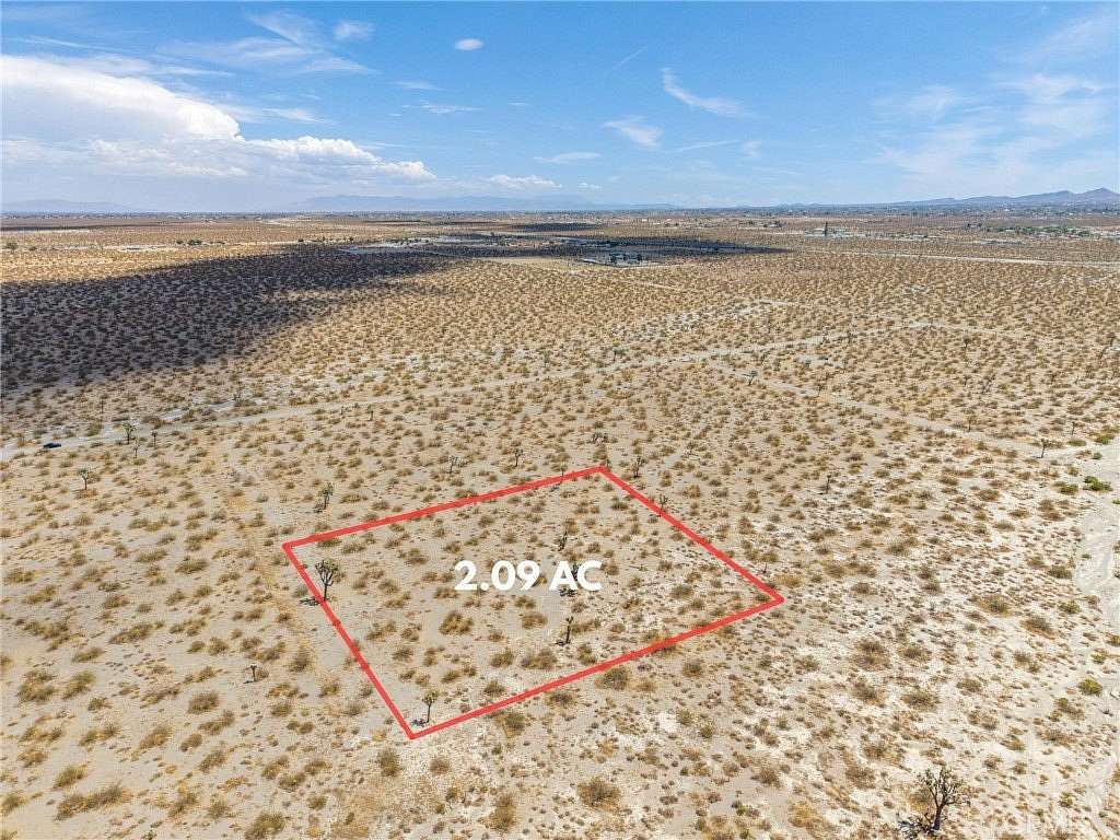 2 Acres of Residential Land for Sale in Piñon Hills, California