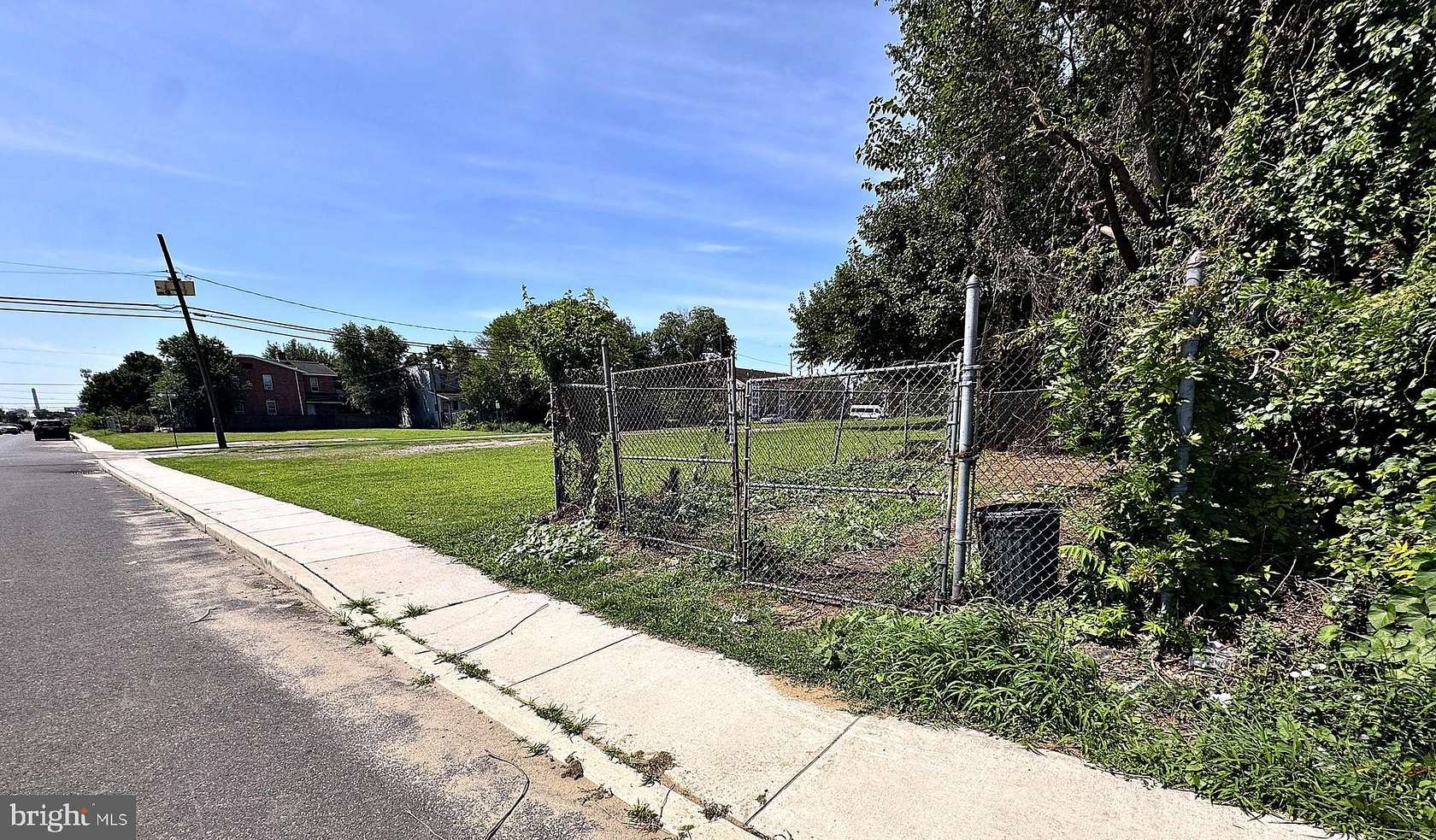 0.02 Acres of Land for Sale in Camden, New Jersey