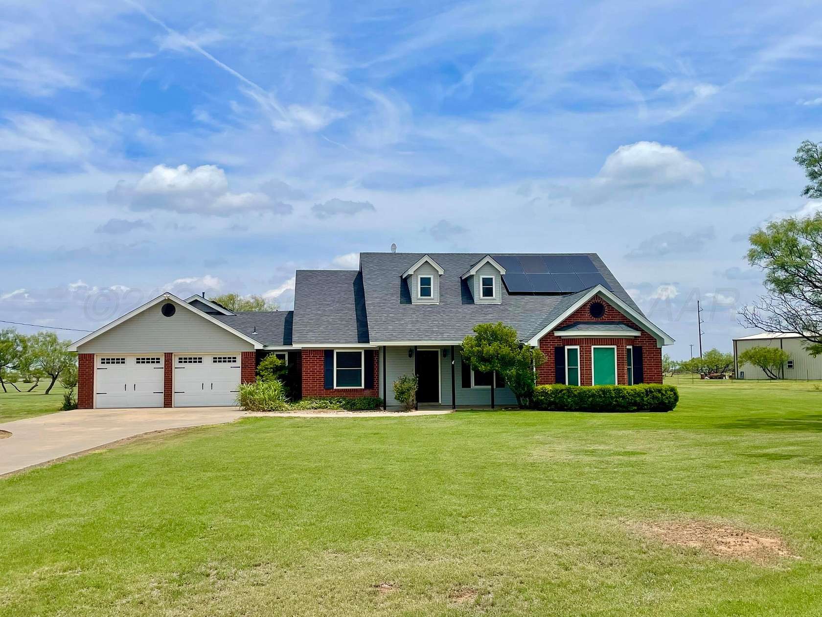 4.9 Acres of Land with Home for Sale in Amarillo, Texas