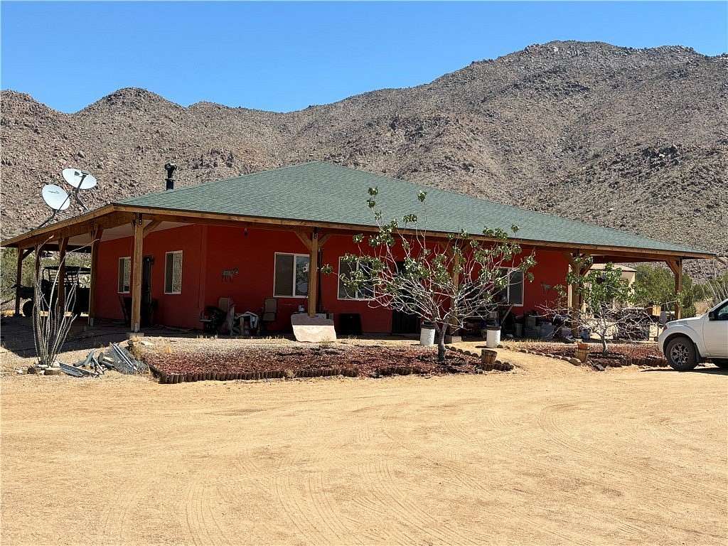 38.6 Acres of Agricultural Land with Home for Sale in Yucca, Arizona