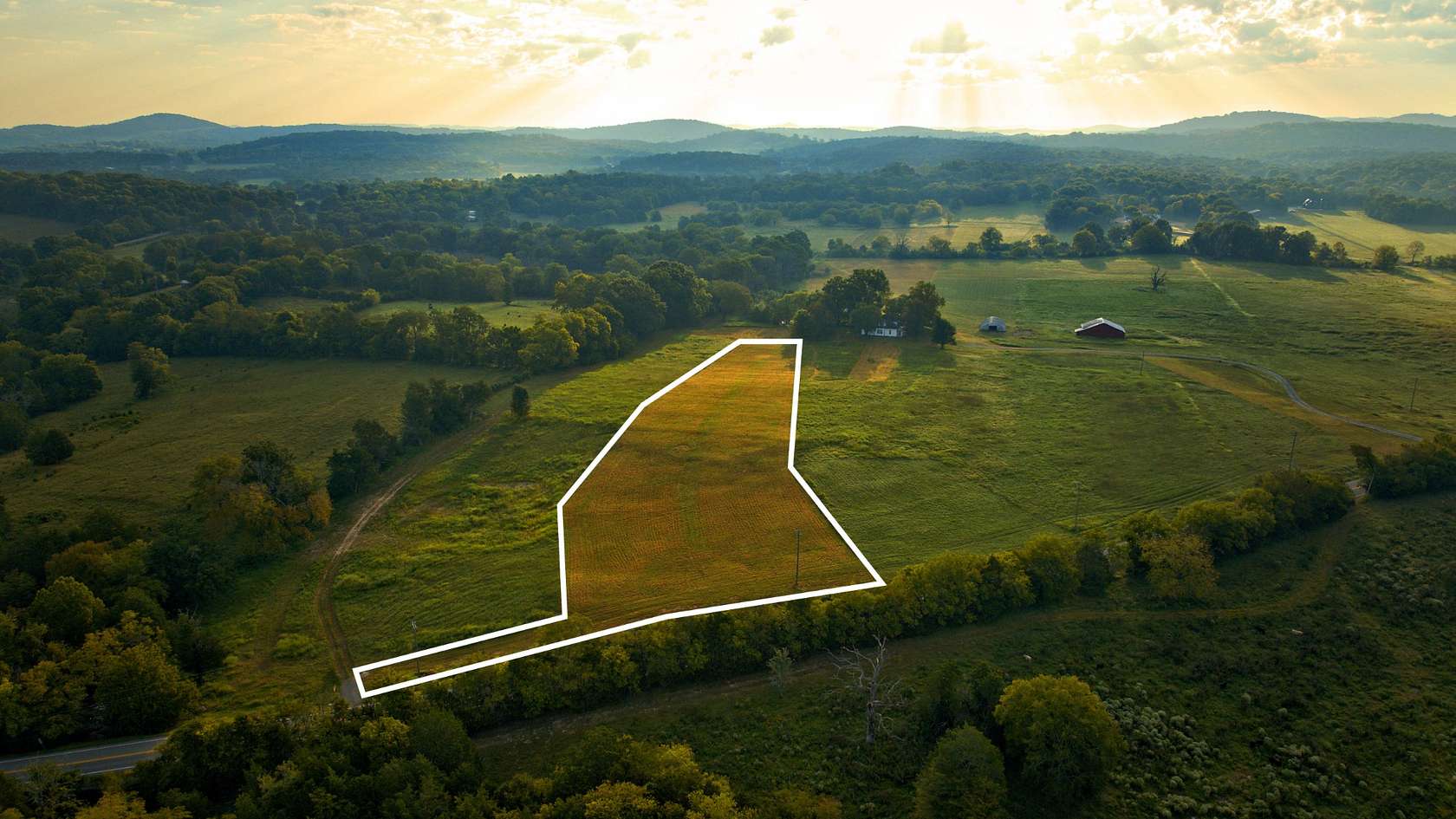 3.15 Acres of Residential Land for Sale in Lebanon, Tennessee