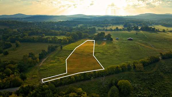 3.15 Acres of Residential Land for Sale in Lebanon, Tennessee