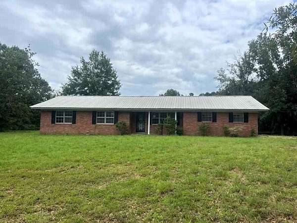 6.78 Acres of Land with Home for Sale in Pontotoc, Mississippi