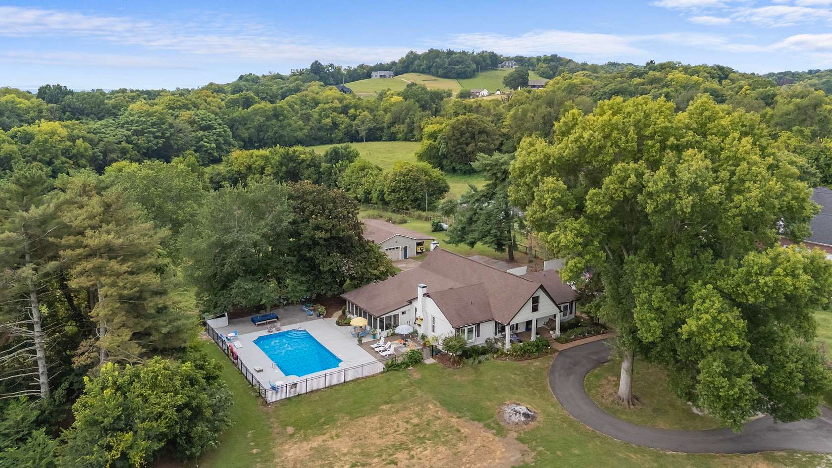 8 Acres of Land with Home for Sale in Columbia, Tennessee