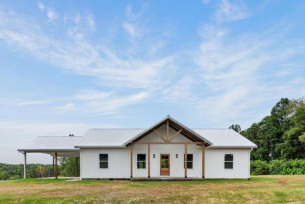 1.73 Acres of Land with Home for Sale in Celina, Tennessee