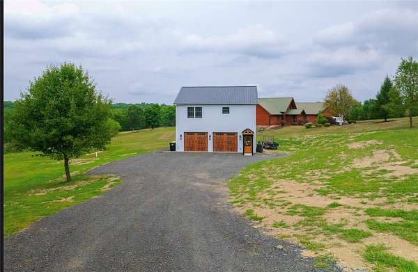 5.48 Acres of Land with Home for Sale in Upper Mount Bethel Township, Pennsylvania