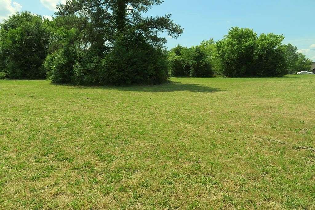 1.37 Acres of Residential Land for Sale in Roanoke Rapids, North Carolina