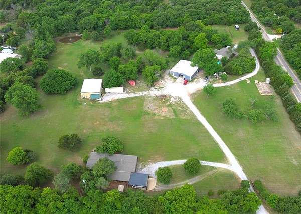 10 Acres of Improved Land for Sale in Jones, Oklahoma