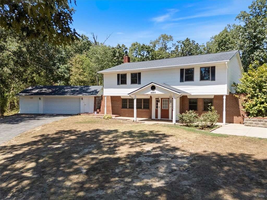 10 Acres of Land with Home for Sale in Rogers, Arkansas