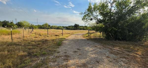 10.1 Acres of Land for Sale in Comanche, Texas