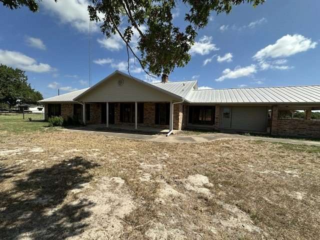 6.5 Acres of Land with Home for Sale in Canton, Texas