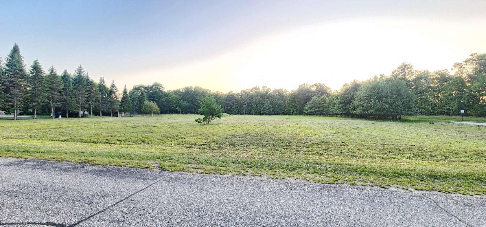 0.69 Acres of Residential Land for Sale in Breezy Point, Minnesota