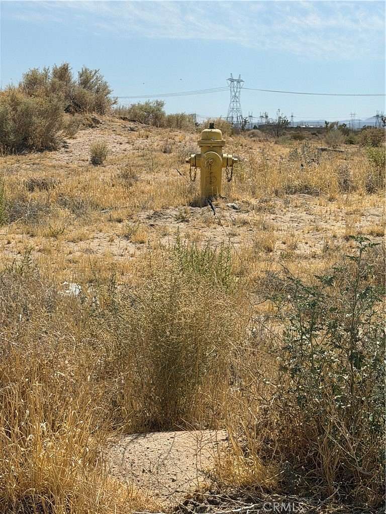 40 Acres of Commercial Land for Sale in Adelanto, California