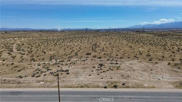 40 Acres of Commercial Land for Sale in Adelanto, California