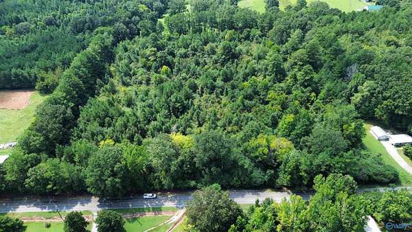 10 Acres of Recreational & Residential Land for Sale in Athens, Alabama