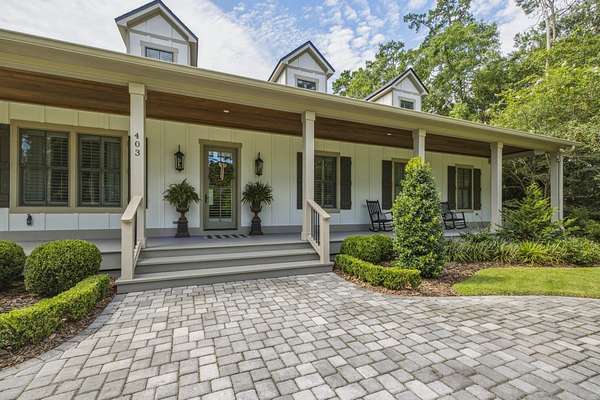 2.14 Acres of Land with Home for Sale in Tallahassee, Florida