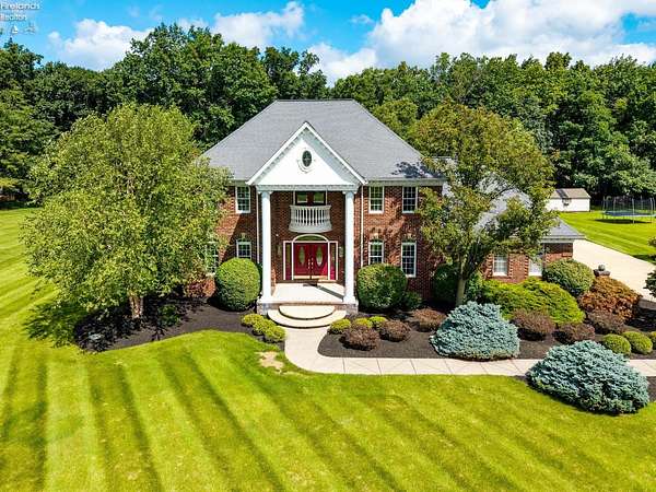 4.3 Acres of Land with Home for Sale in Lorain, Ohio