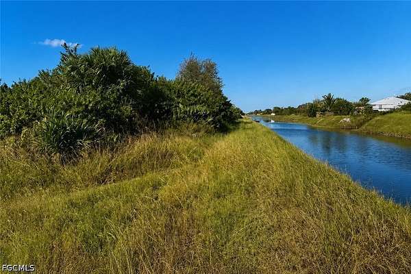 0.38 Acres of Residential Land for Sale in Lehigh Acres, Florida