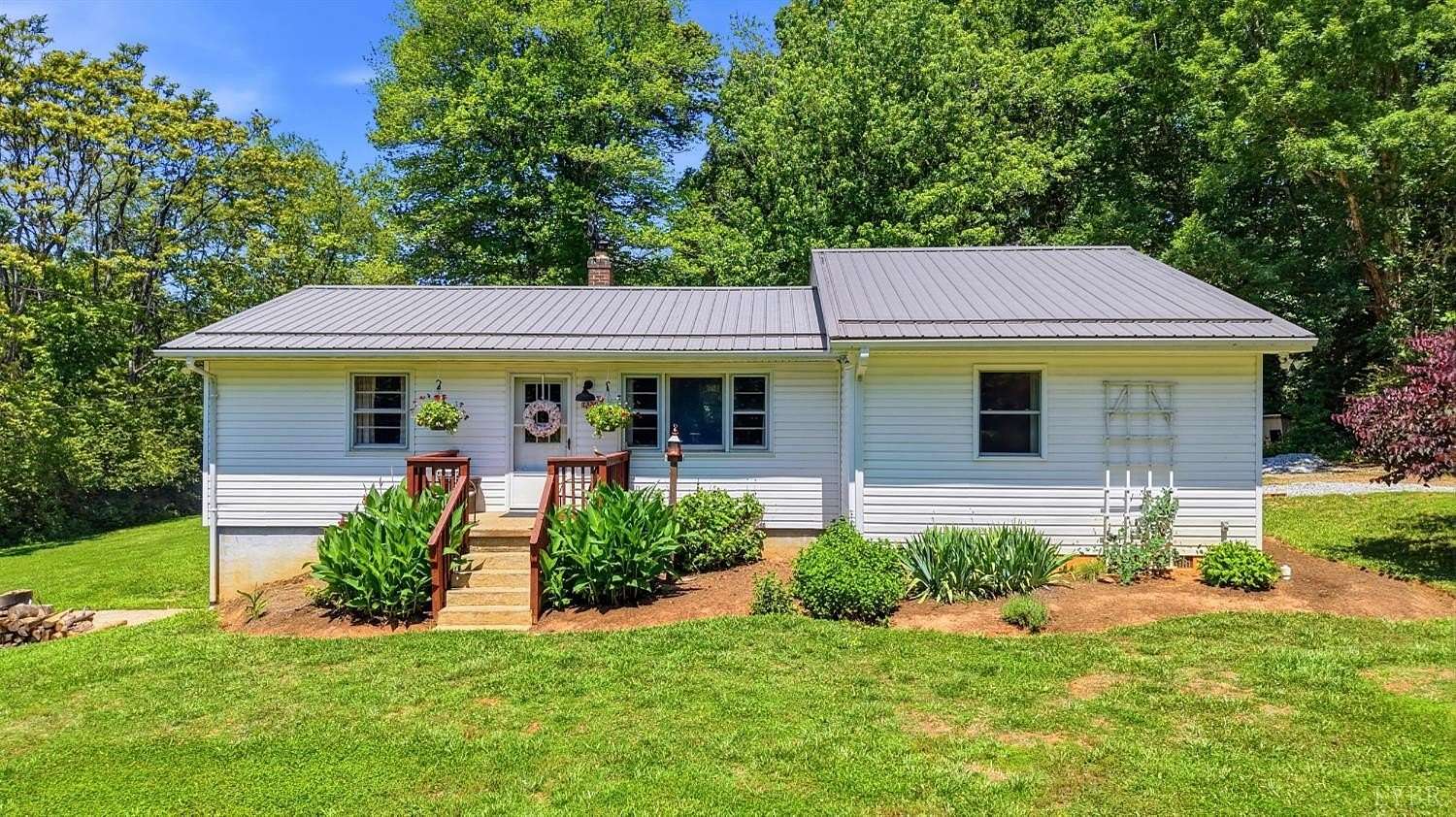 1.84 Acres of Land with Home for Sale in Amherst, Virginia