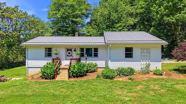 1.84 Acres of Land with Home for Sale in Amherst, Virginia