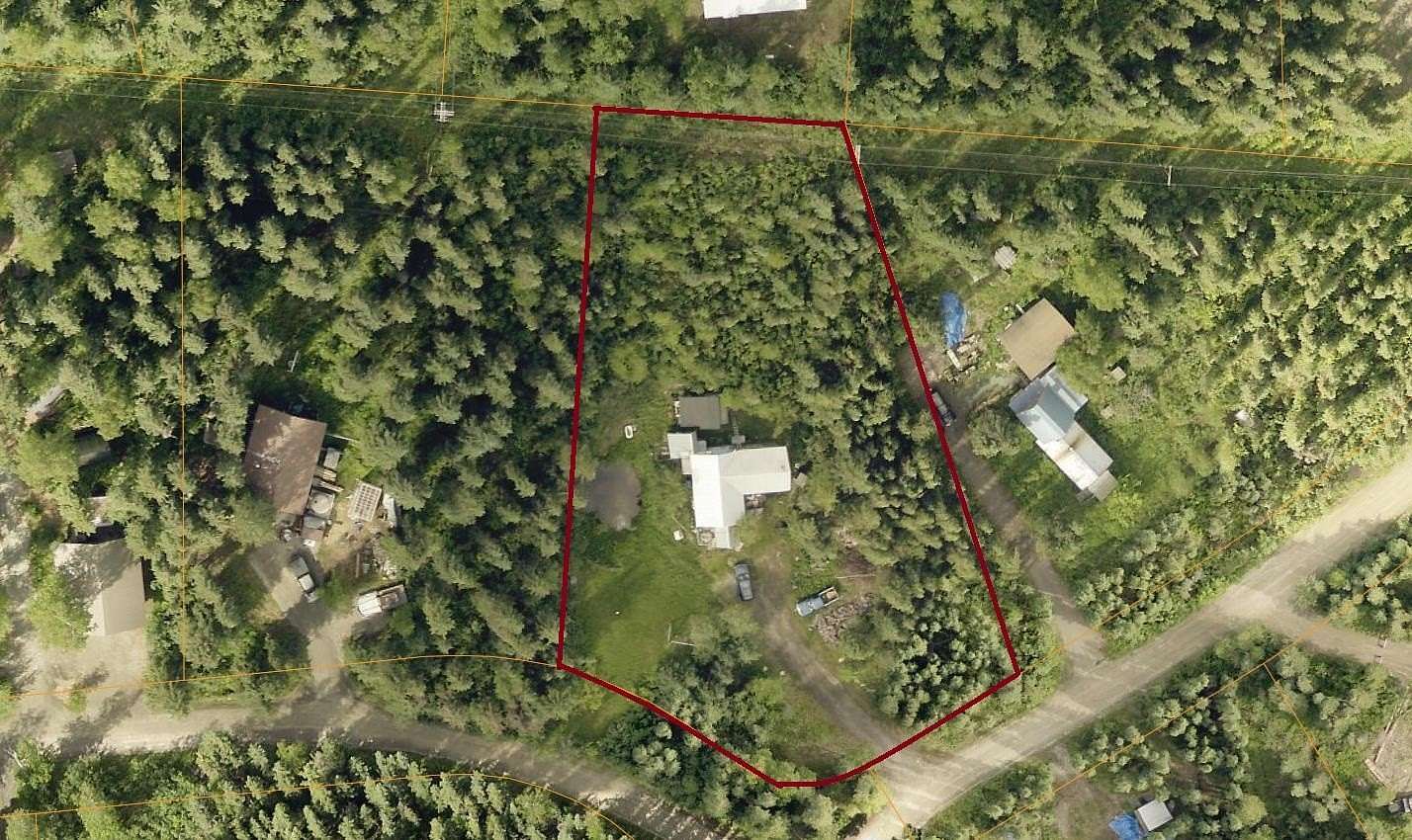 0.9 Acres of Residential Land for Sale in Fairbanks, Alaska