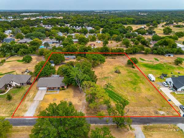 2 Acres of Land with Home for Sale in Sanctuary, Texas