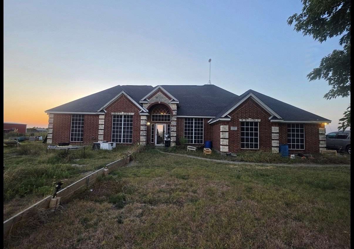 2.35 Acres of Land with Home for Sale in Kaufman, Texas