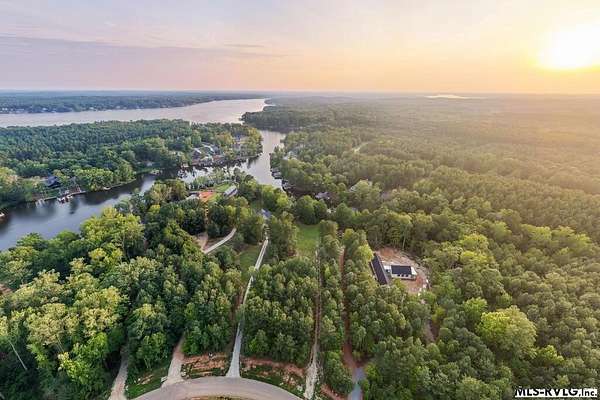 1.4 Acres of Residential Land for Sale in Ebony, Virginia