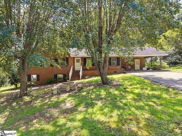 11 Acres of Land with Home for Sale in Spartanburg, South Carolina