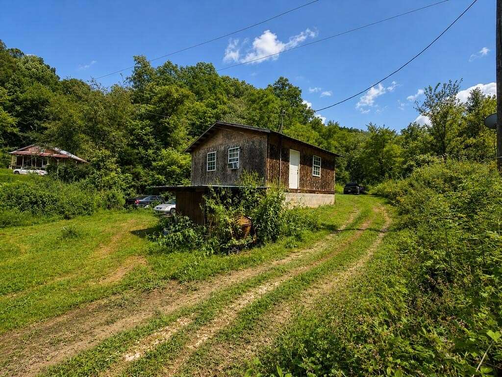 216 Acres of Recreational & Residential Land for Sale in Louisa, Kentucky
