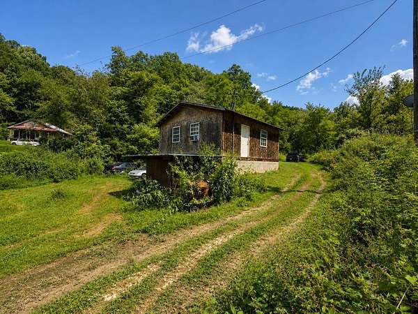 216 Acres of Recreational & Residential Land for Sale in Louisa, Kentucky